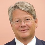 Porträt von Hans Peter Andres, Vorstand bei Manner.