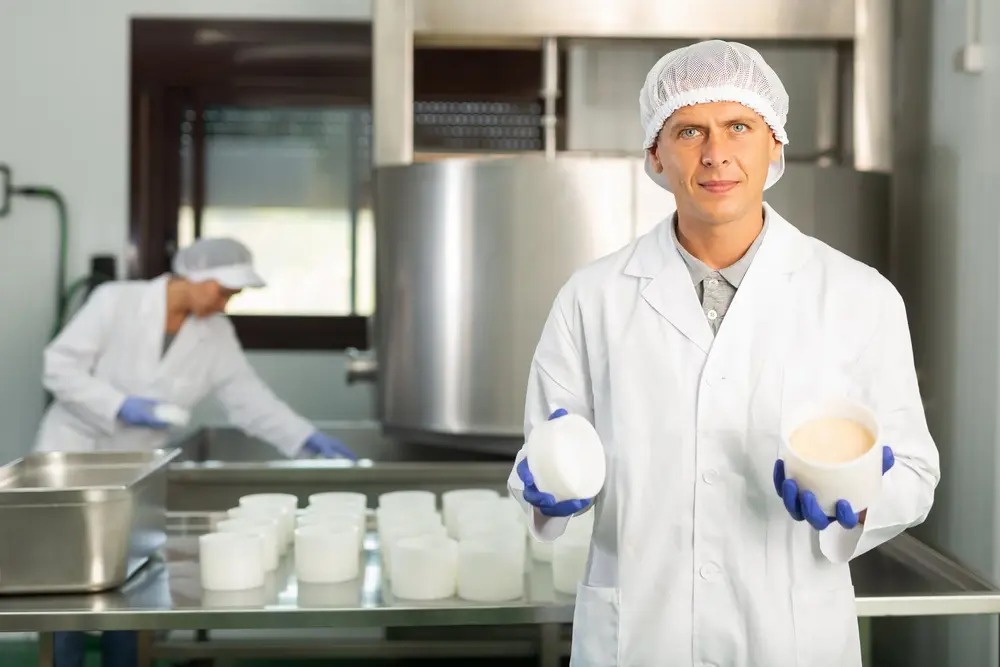 Lehre Milchtechnologie: Von Rohmilch zum Milchprodukt